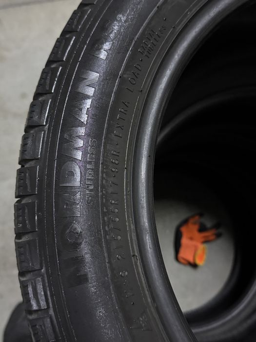 комплект зима Nokian nordman  RS 215 55 17