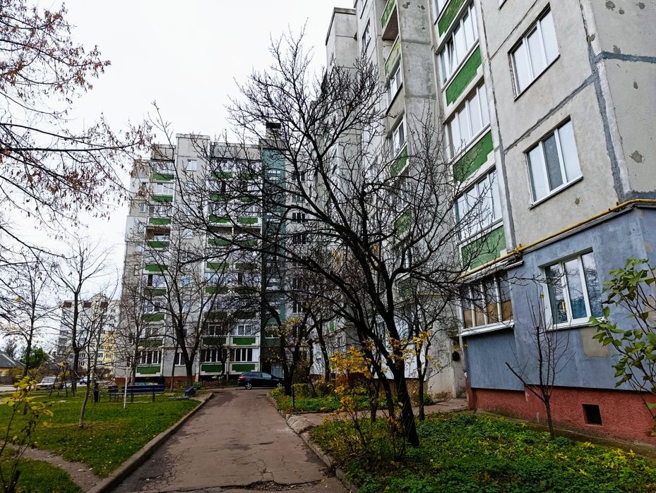 Продам квартиру по вул Чорновола 15. Центр.