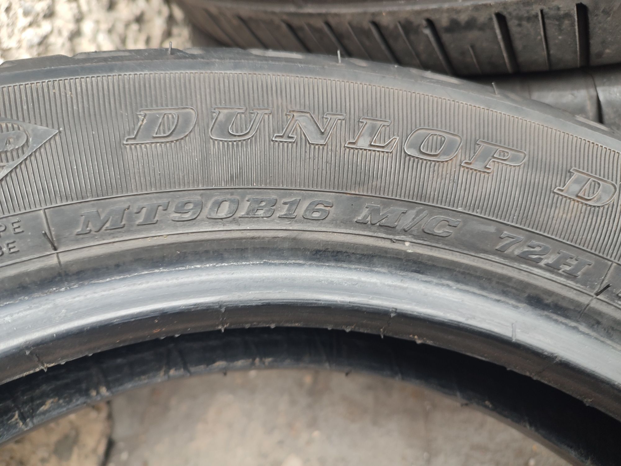 Opona motorowa Dunlop D402F 90/16 72H