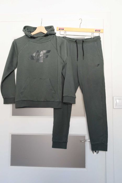 DRES 4F  bluza i spodnie dresowe dla chłopca 146 cm