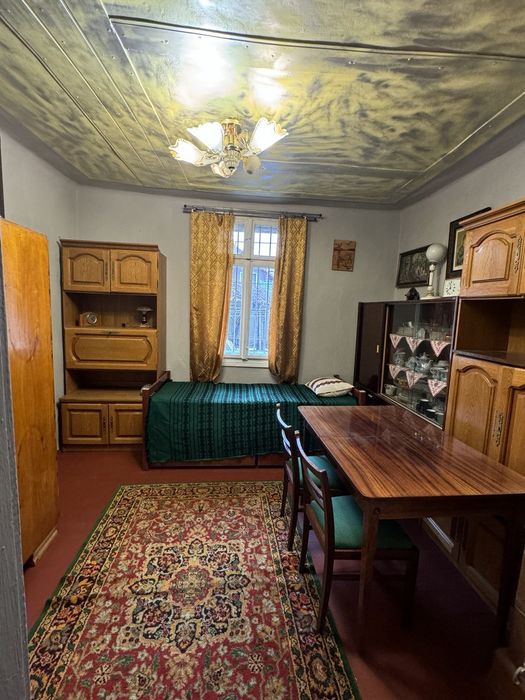 Довгострокова оренда будинку