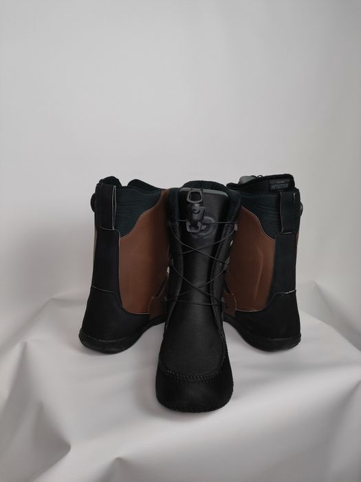 Czarno brązowe buty snowboardowe Ride boa