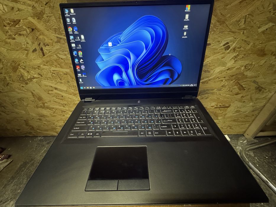 System 76 Oryx Pro RTX 2060 i7-9750H 32Gb DDR4 3Tb