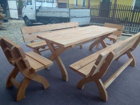 Zestaw ogrodowy - stół z ławkami do ogrodu