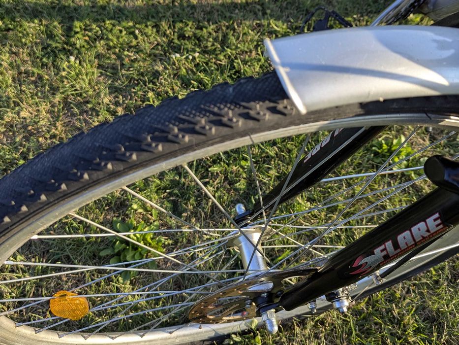 Rower Trekkingowy, aluminiowa rama, hamulce tarcze stan bardzo dobry.