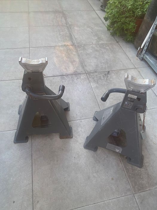 Preguiças/ cavaletes (max6 toneladas)