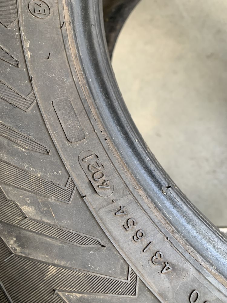 (2шт) 215/60R17 Nokian Nordman 8 (7мм) зимові шини