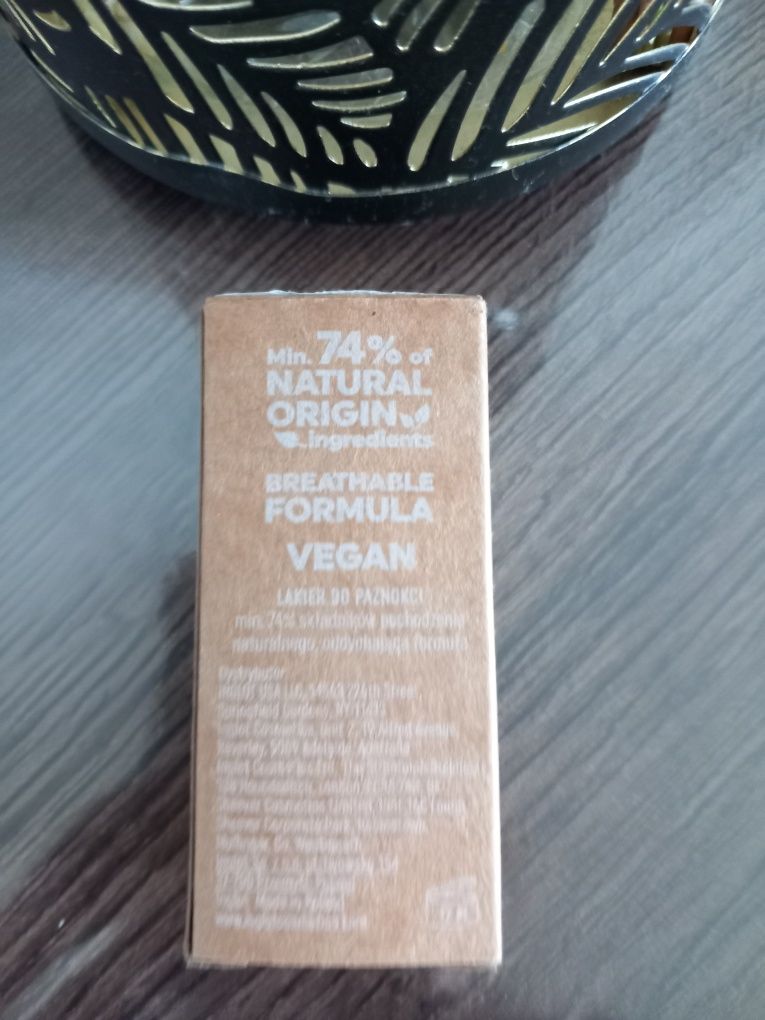 Lakier do paznokci marki Inglot