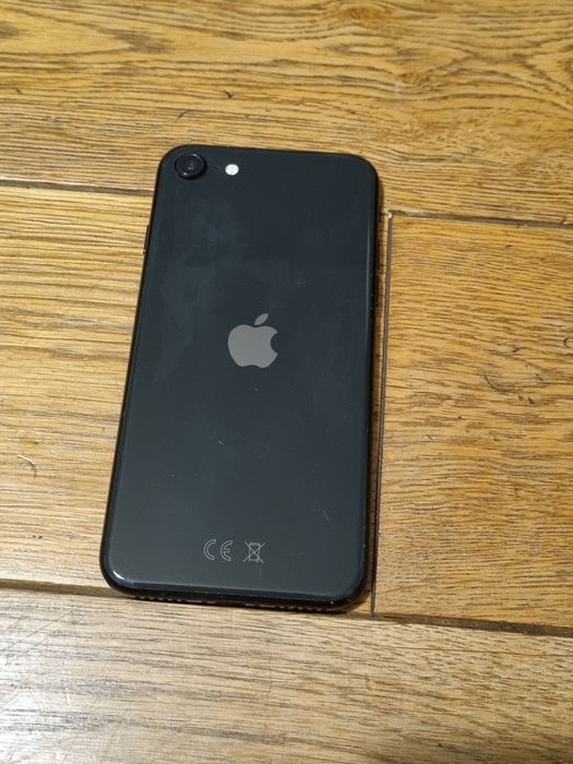 iPhone se 2020 64 gb