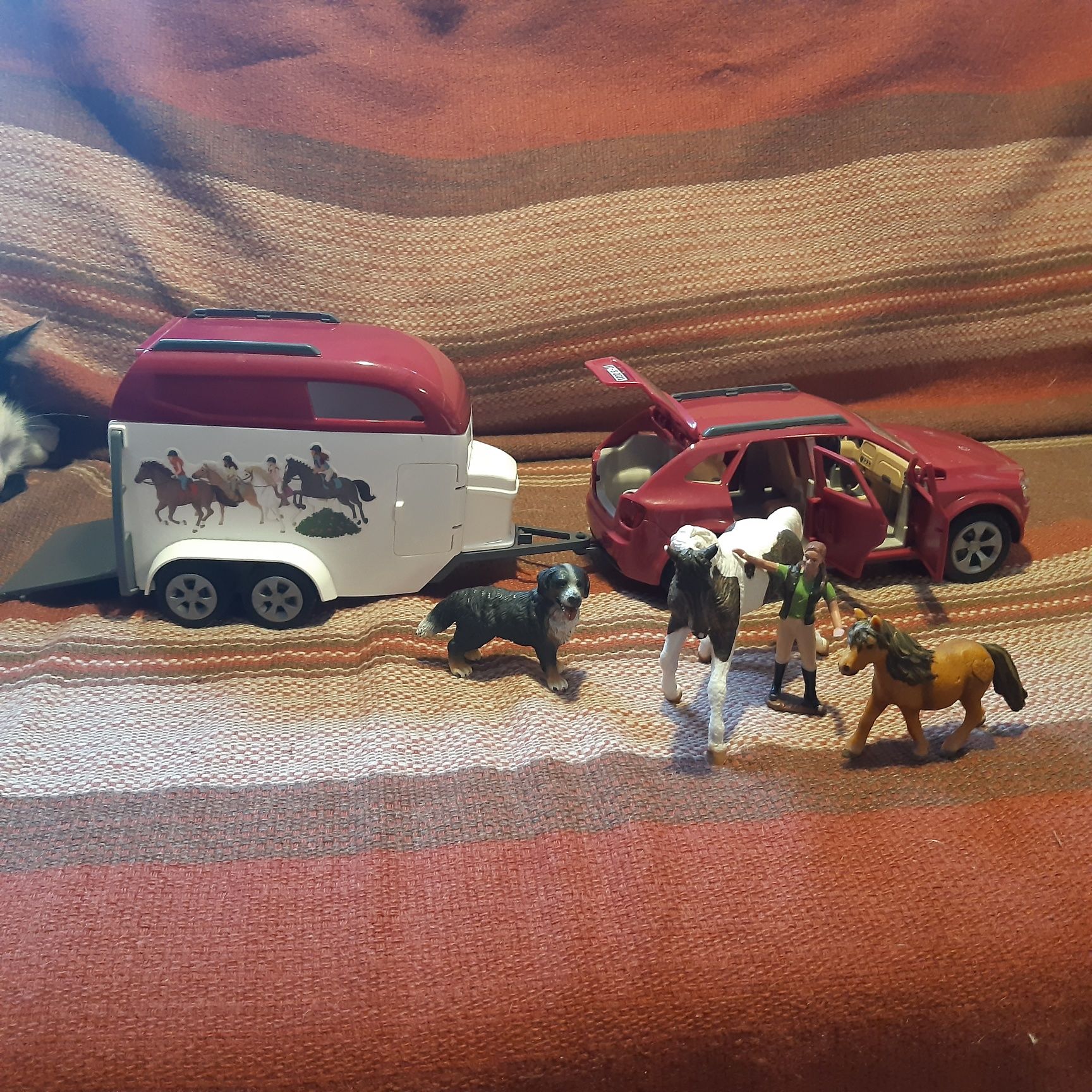 Schleich 42535 Przygoda Z Samochodem I Przyczepą