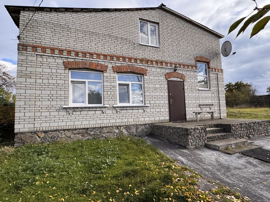 Продаж будинку село Дрозди