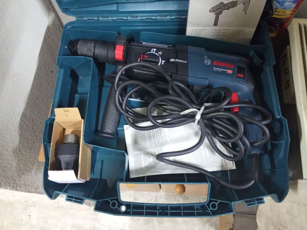 Перфоратор BOSCH GBH 2-28 F