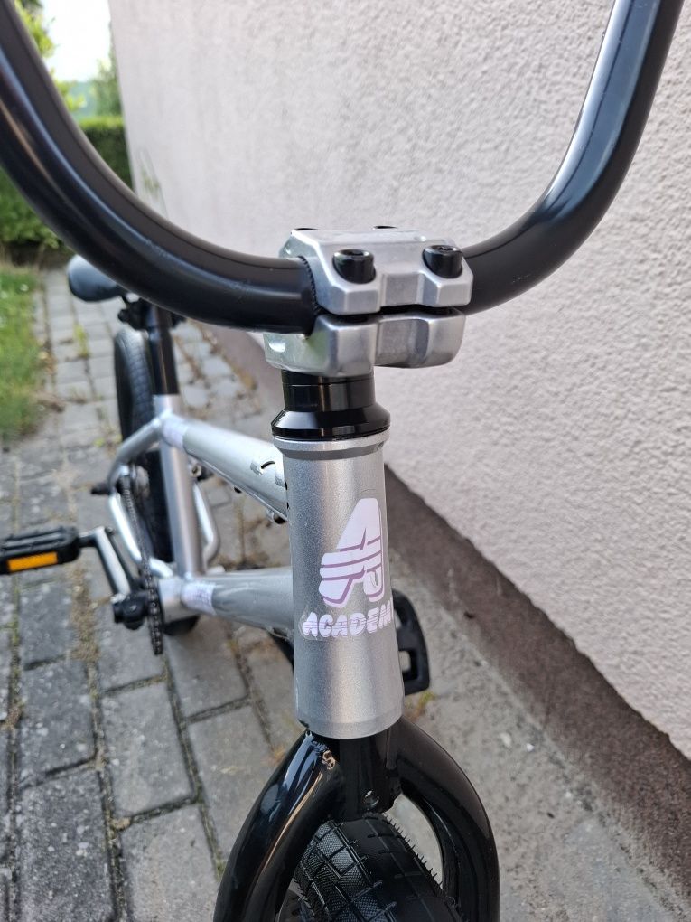 Rower bmx Academy Inspire 18