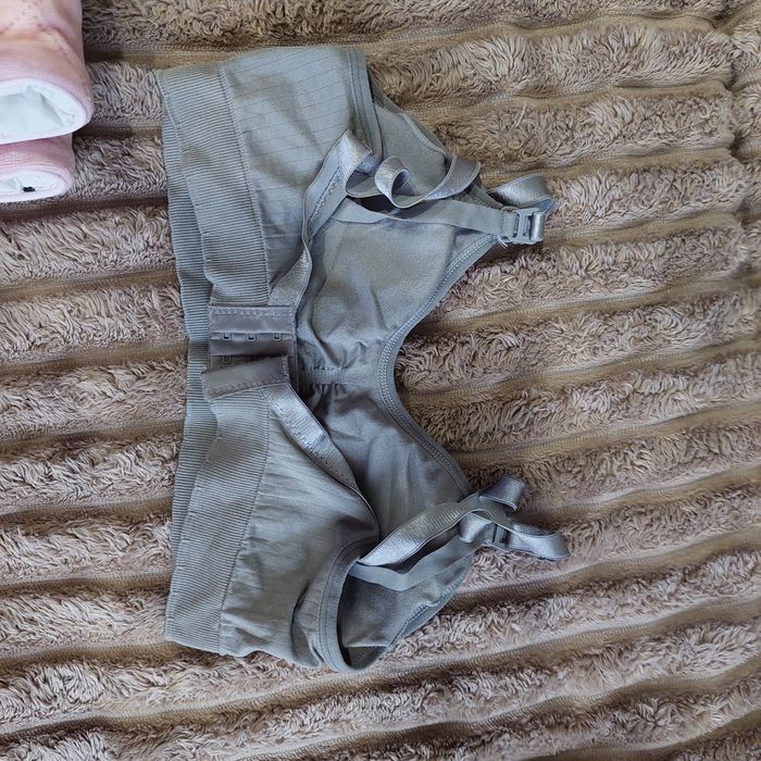 Бюстгалтер для годування