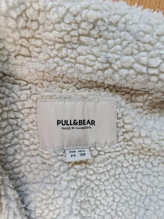 Kurtka z futrem pull&bear m/l