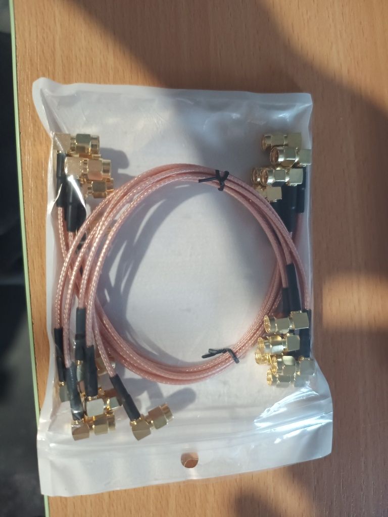 Пігтейл SMA male -SMA male кутові 20 см на RG316
