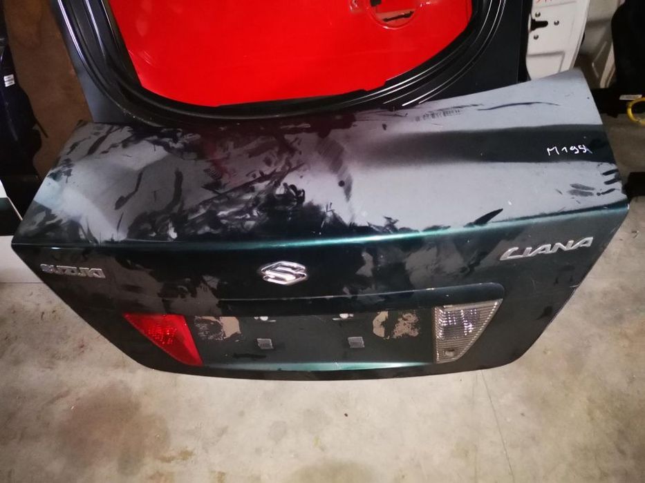 SUZUKI LIANA TAMPA DE MALA M195