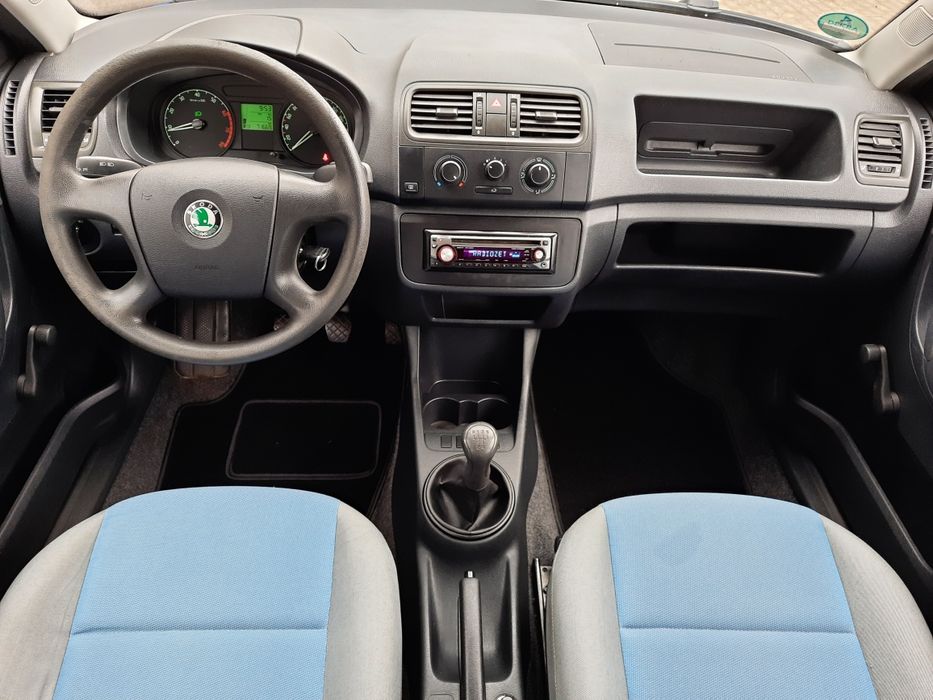 Pranie tapicerki samochodowej, korekta lakieru autodetailing pojazdów