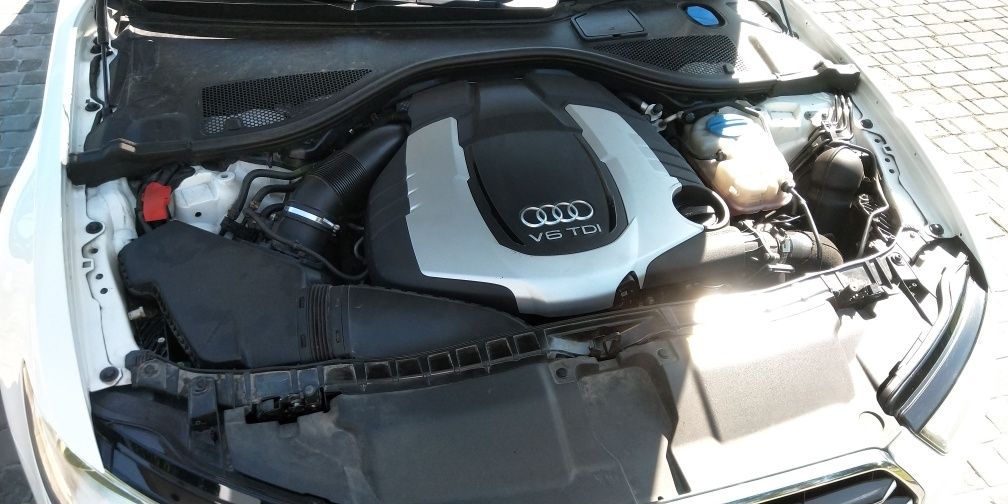 Audi A6 Avant 3.0 TDI Bi Turbo 320 кс