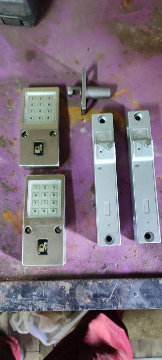 Замок knock'n'lock