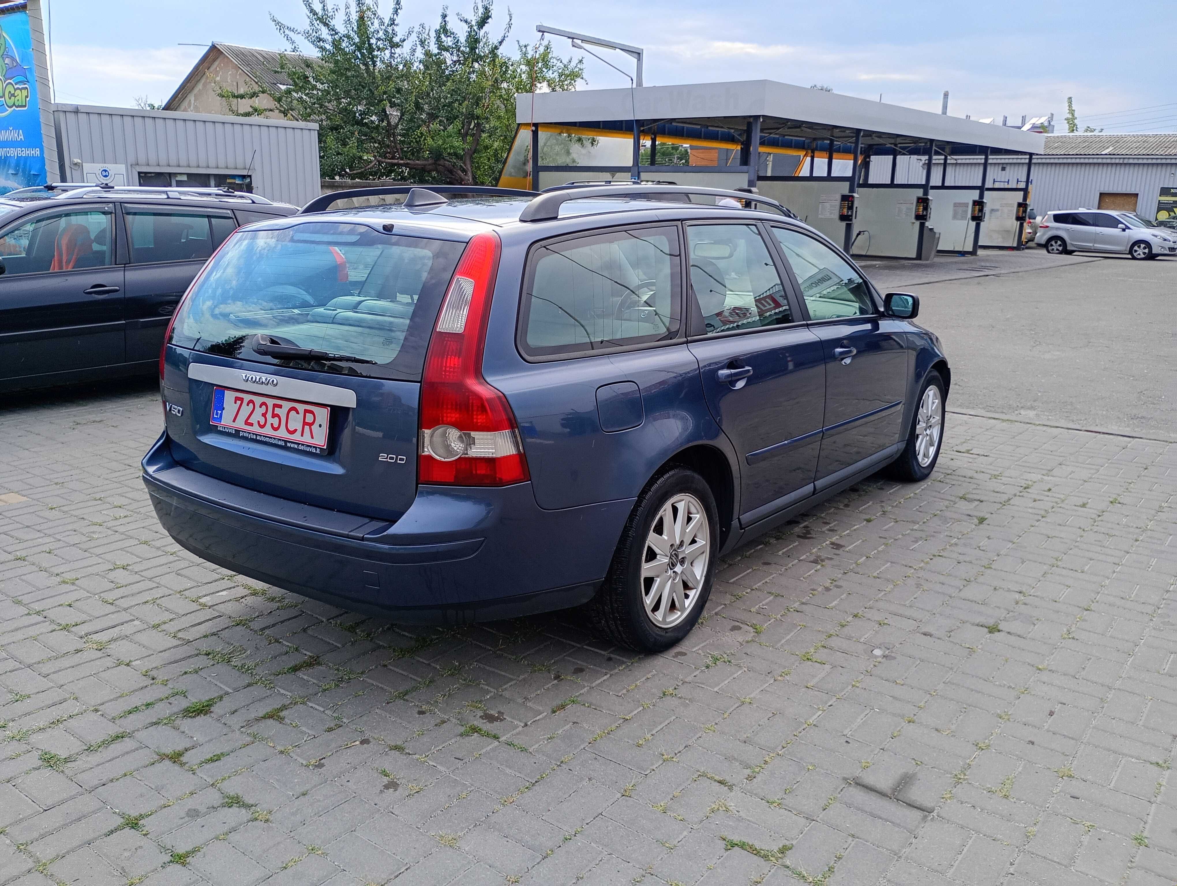 Volvo v50 diesel