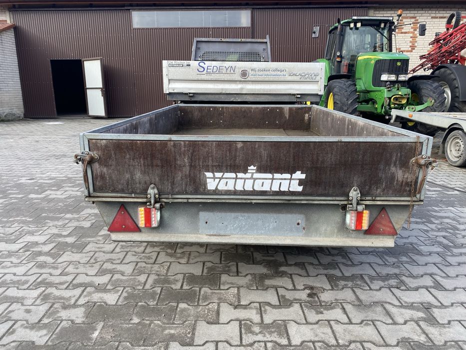 Przyczepka samochodowa lekka tandem Variant