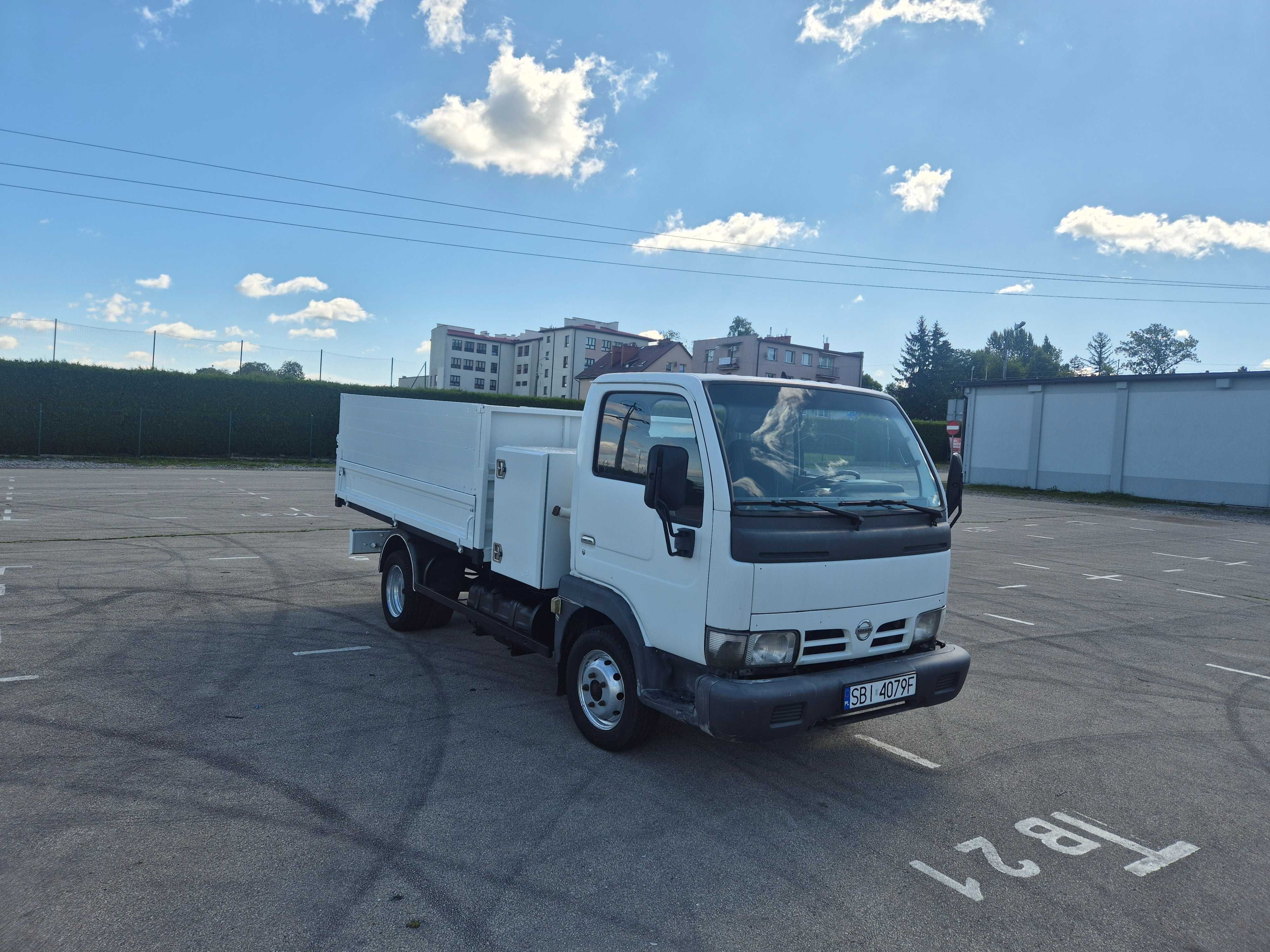 F-VAT 23%*KIPER/WYWROT*Nissan Cabstar 2 *3,0 109KM * Podwójne koło*