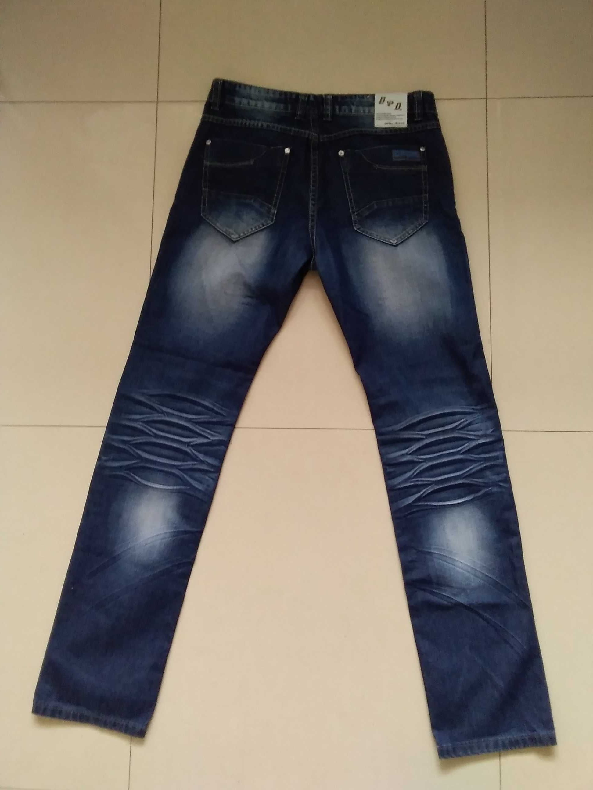 DPD jeansy W32 L34 nowe L