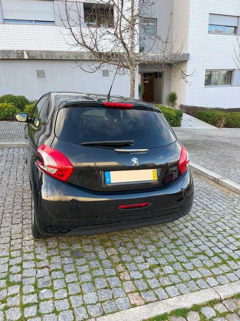 Peugeot 208 1.4cc 95cv Gasolina