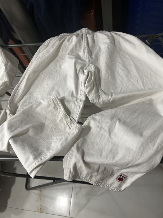 Форма карате з поясом