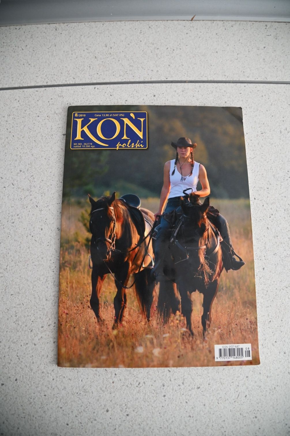 Gazeta, magazyn - koń Polski - 8/2010 - konie - jeździectwo