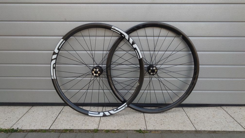 Koła 29 cali ENVE XC 32 Carbon nowe piasty novatec, sztywne osie boost