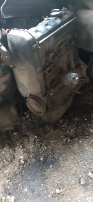 Двигатель VW  Гольф 3 Вента 1.6 моноинжектор 1994гв