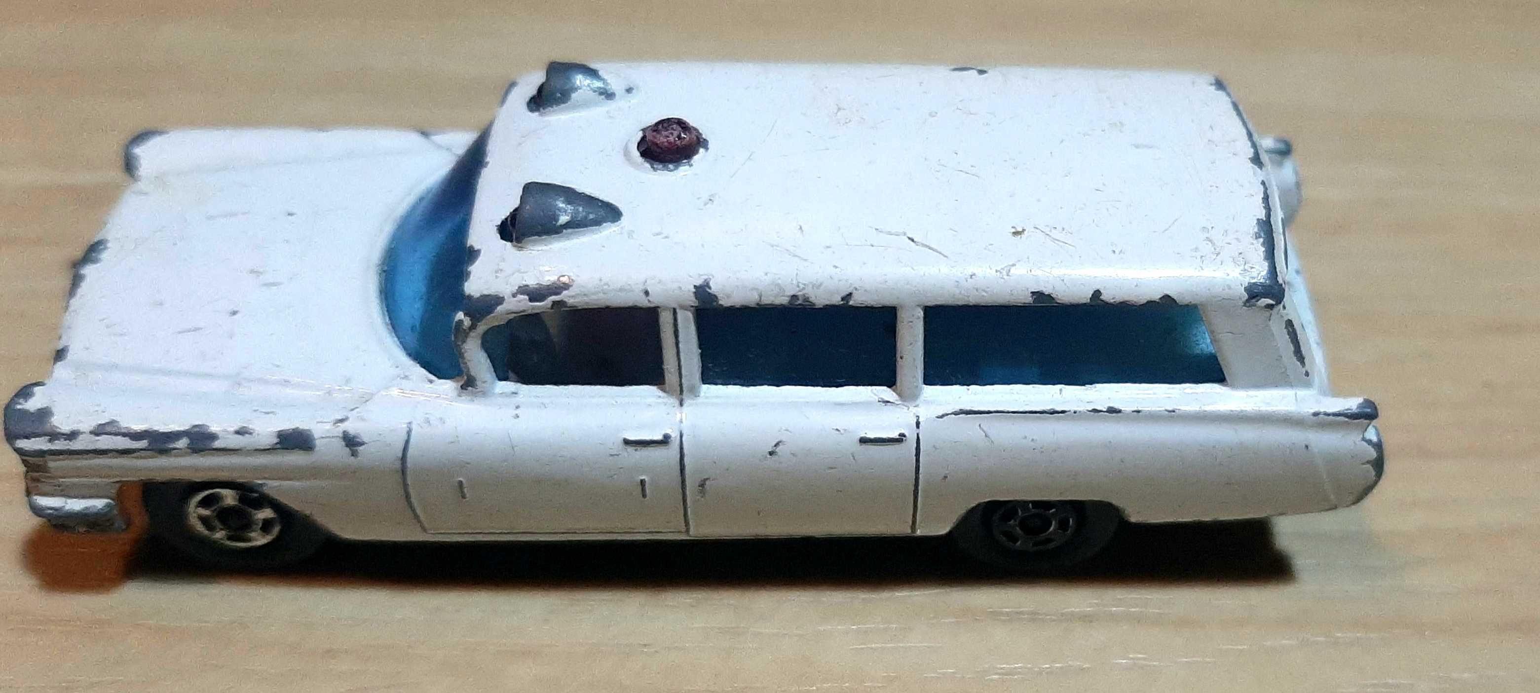 Miniatura antiga Lesney Cadillac ambulance