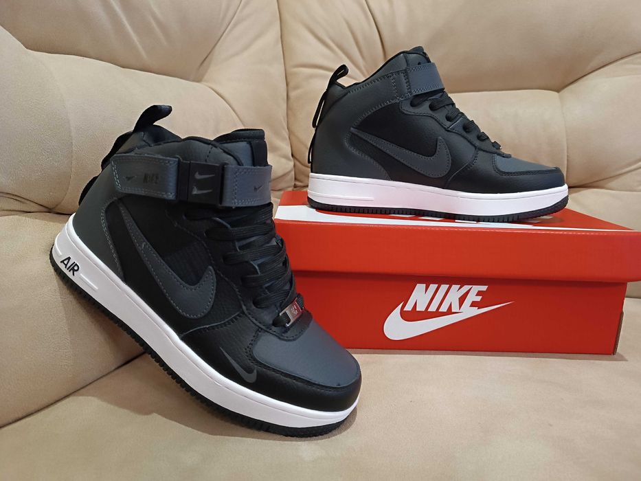 Зимові кросівки Nike Air Force 1 (шкіра. хутро) 3 кольори