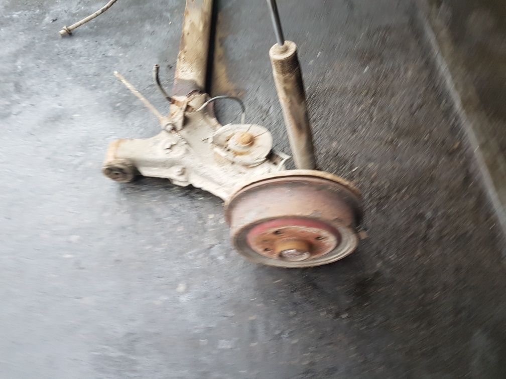 Belka tyl zawieszenia oś Opel Astra F kombi hatchback