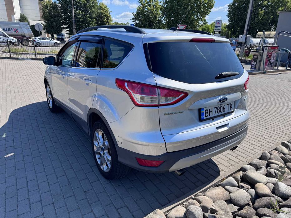 Ford Escape 2015 Форд Ескейп