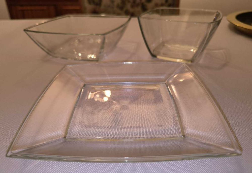 Zestaw 2 szt. salaterka 6 szt. talerzyk szkło przeźroczyste