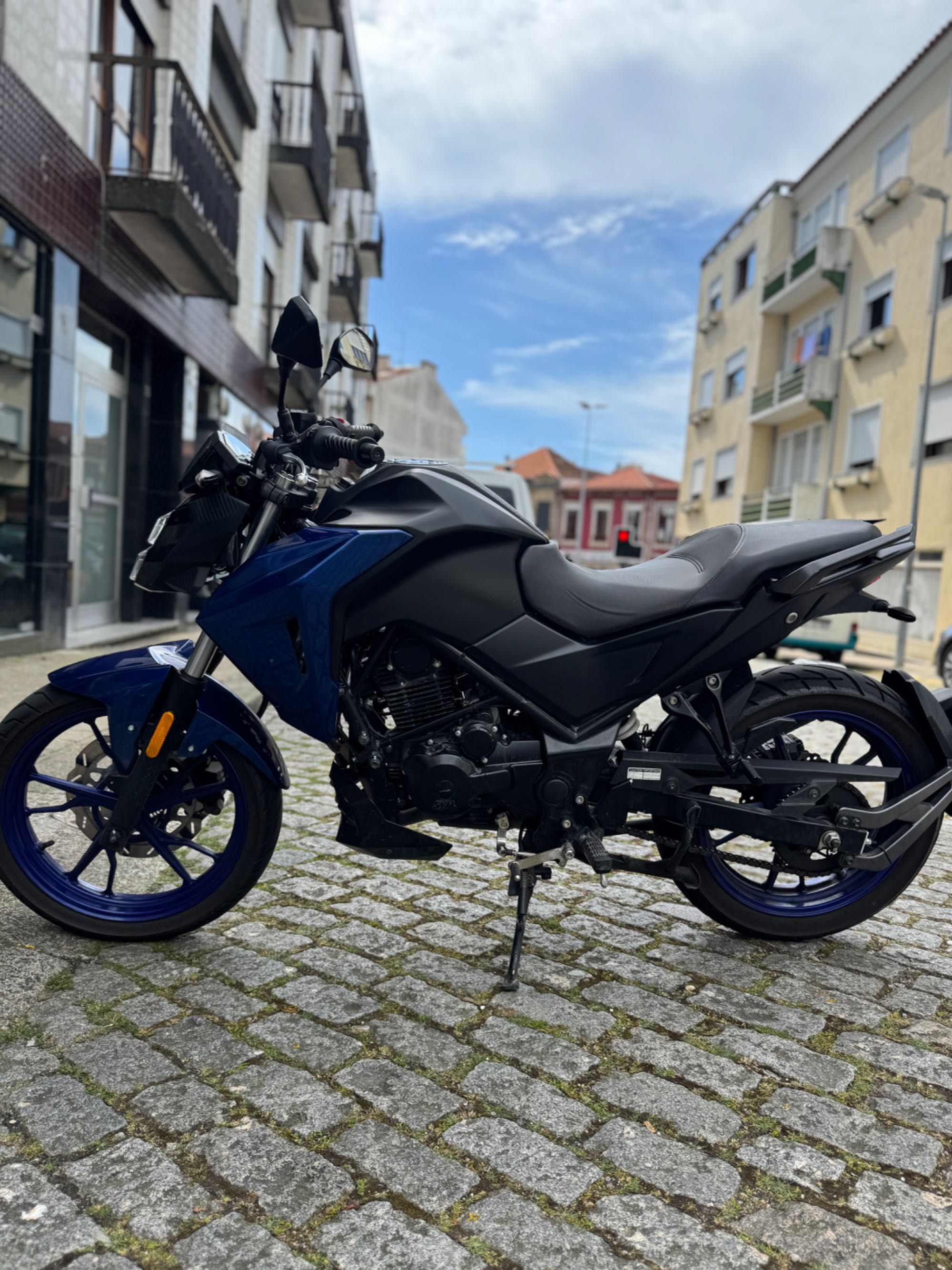 Mota SYM NHX 125 ano 2022