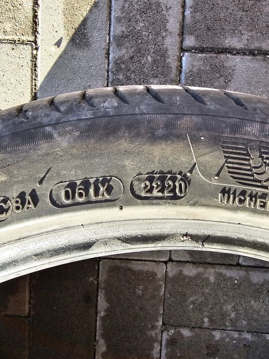 Mishelin primacy 4 225/45 R17