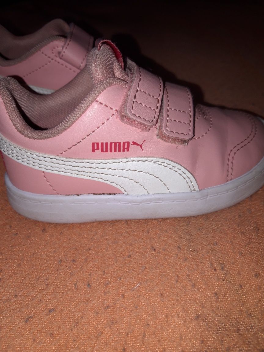 Buty Nike dla dziewczynki oraz buty puma różowe