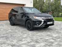 Mitsubishi Outlander 7mio osobowy Black Edition 2020r