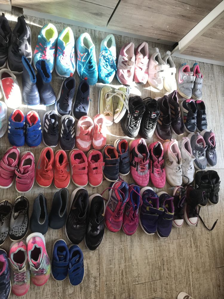 Дитяче оригінальне взуття оптом з Єропи 90пар опт Nike Adidas Asics