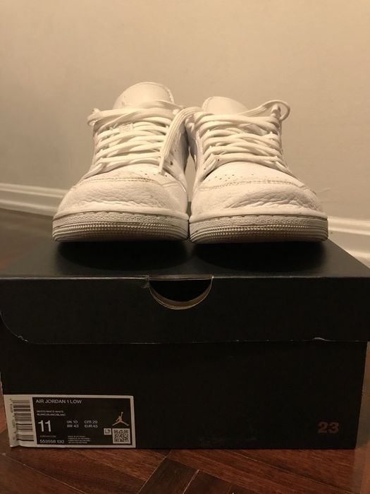 Air Jordan Low White