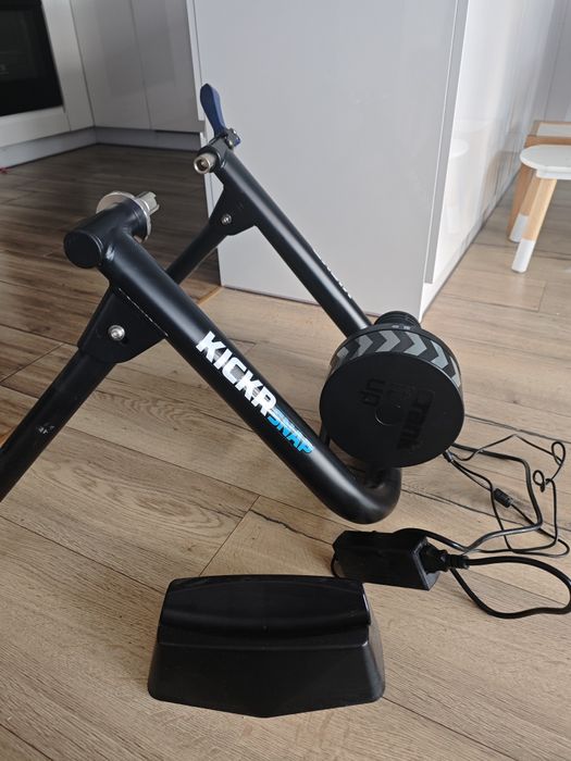Trenażer rowerowy WAHOO KICKR Snap
Trenażer rowerowy WAHOO KICKR Snap