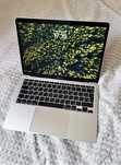 Продам MacBook Air M1/16gb/256gb