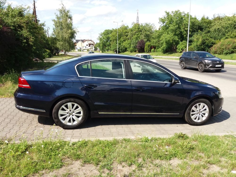 VW Passat 2011 r. Automat DSG 2.0 Diesel 140KM