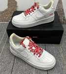 Nike Air Force 1 Low Supreme White R. 44