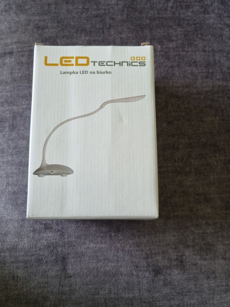Sprzedam lampkę LED na biurko