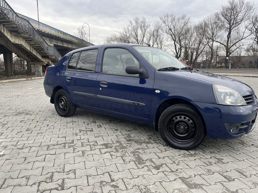 Renault clio 2008р